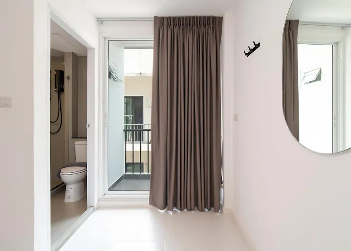 Hotel The Urban Oasis 3*
