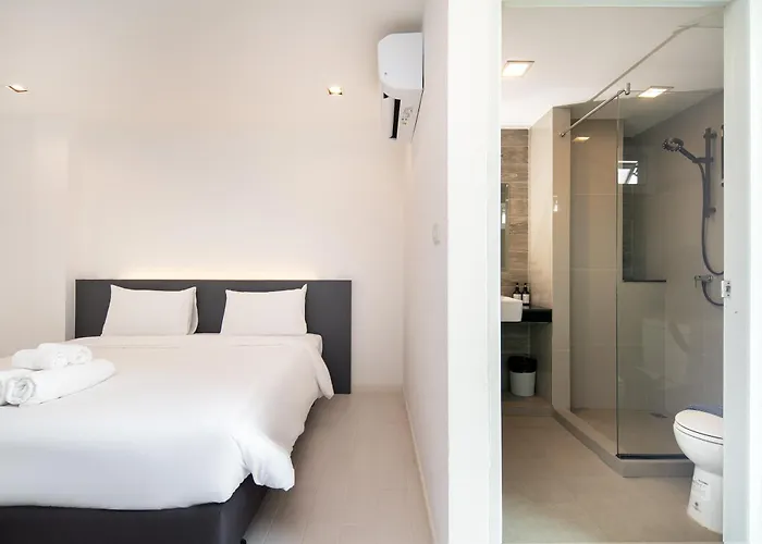호텔 The Urban Oasis 3*