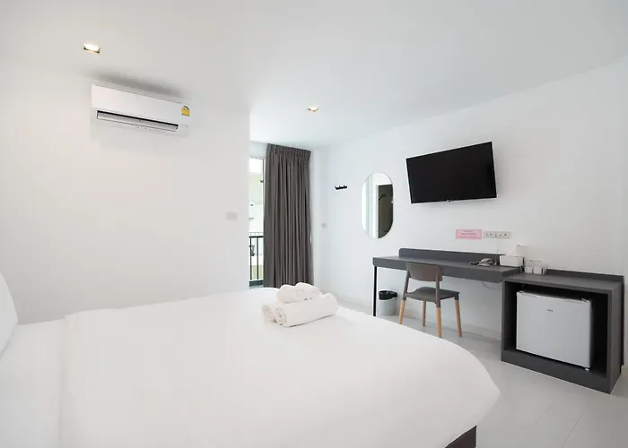 The Urban Oasis 3*
