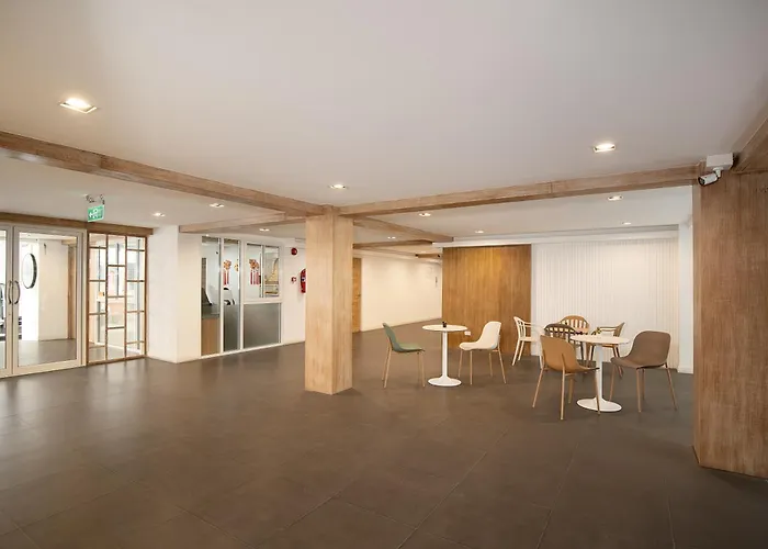 Hotel The Urban Oasis 3*